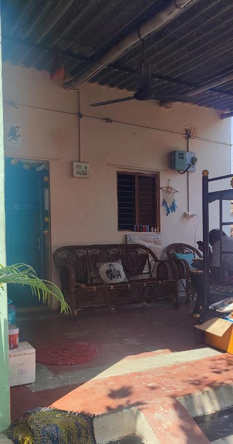 Hearthspace Hampi - Small Home, A Low-Impact Backpackers Hostel ภายนอก รูปภาพ